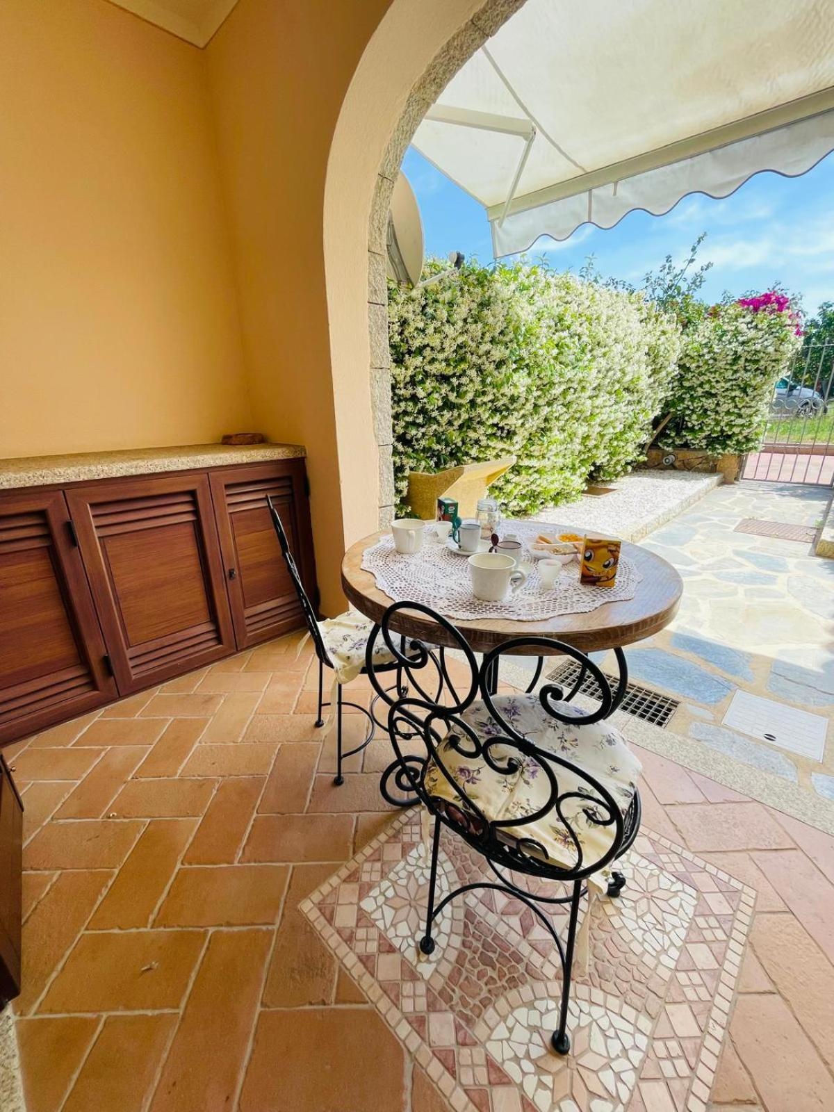 Appartamento Le Querce Vaccileddi Esterno foto